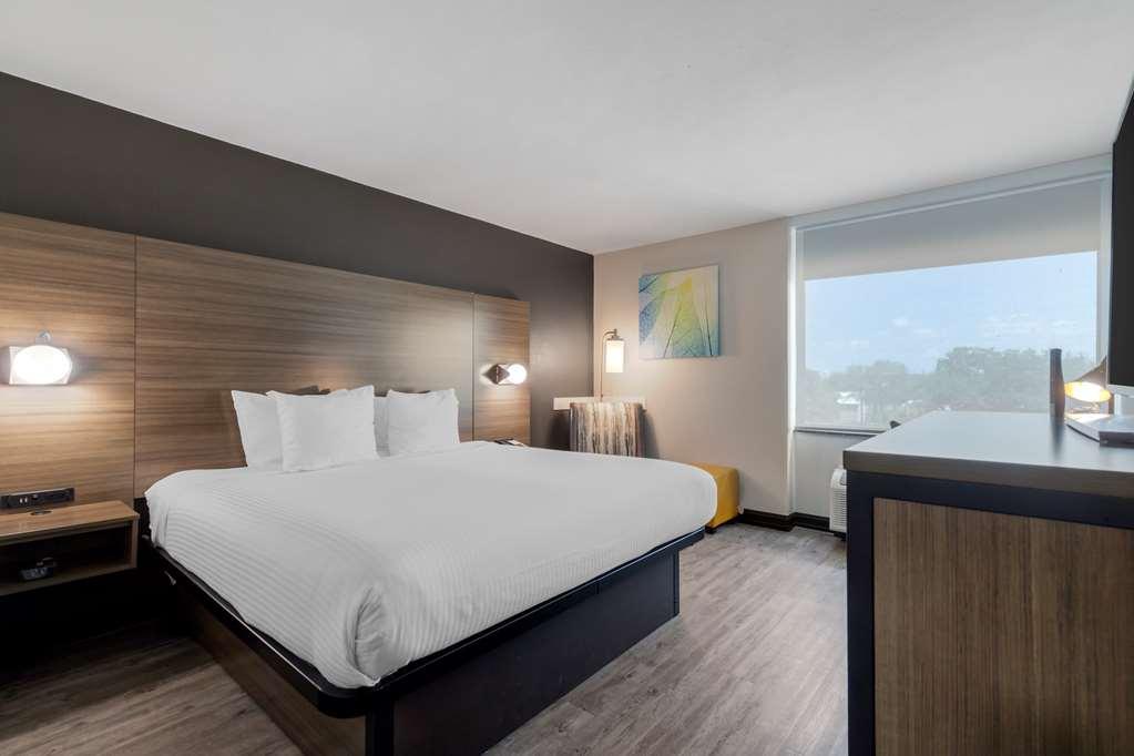 Western Airport Hotel *
