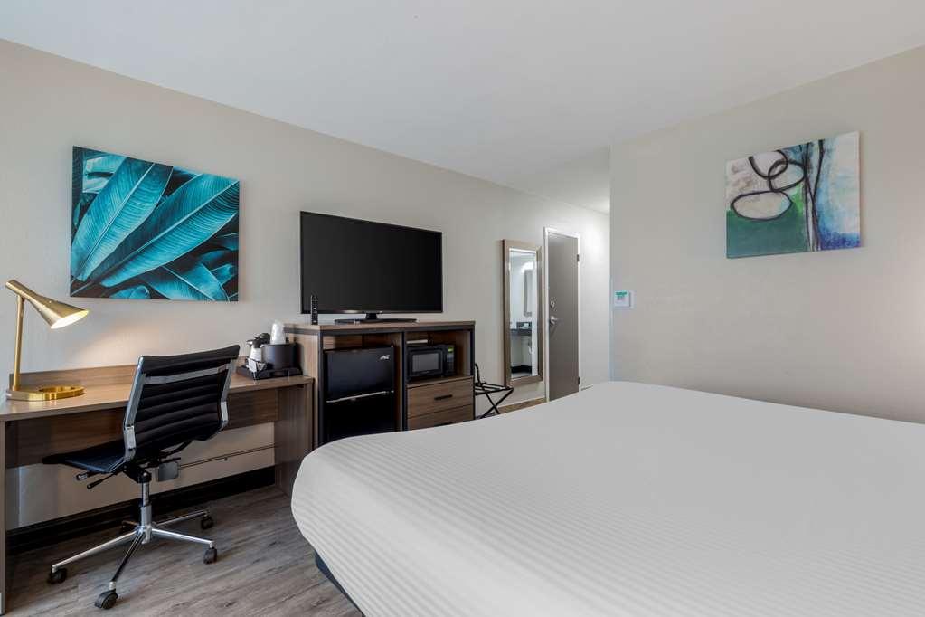Hotel Western Airport