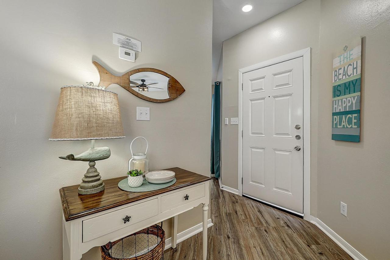 Leeward Isles 207 Apartment