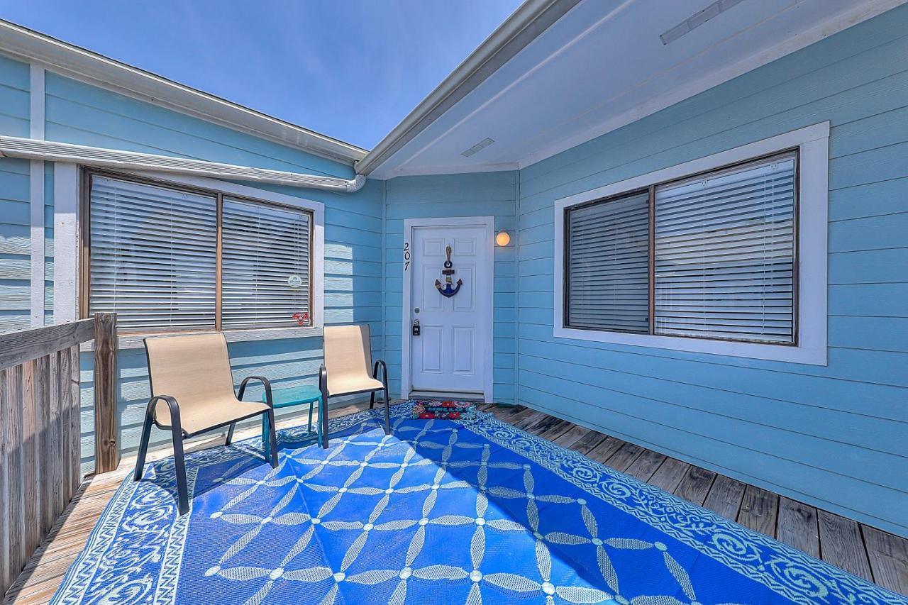 Apartment Leeward Isles 207 *