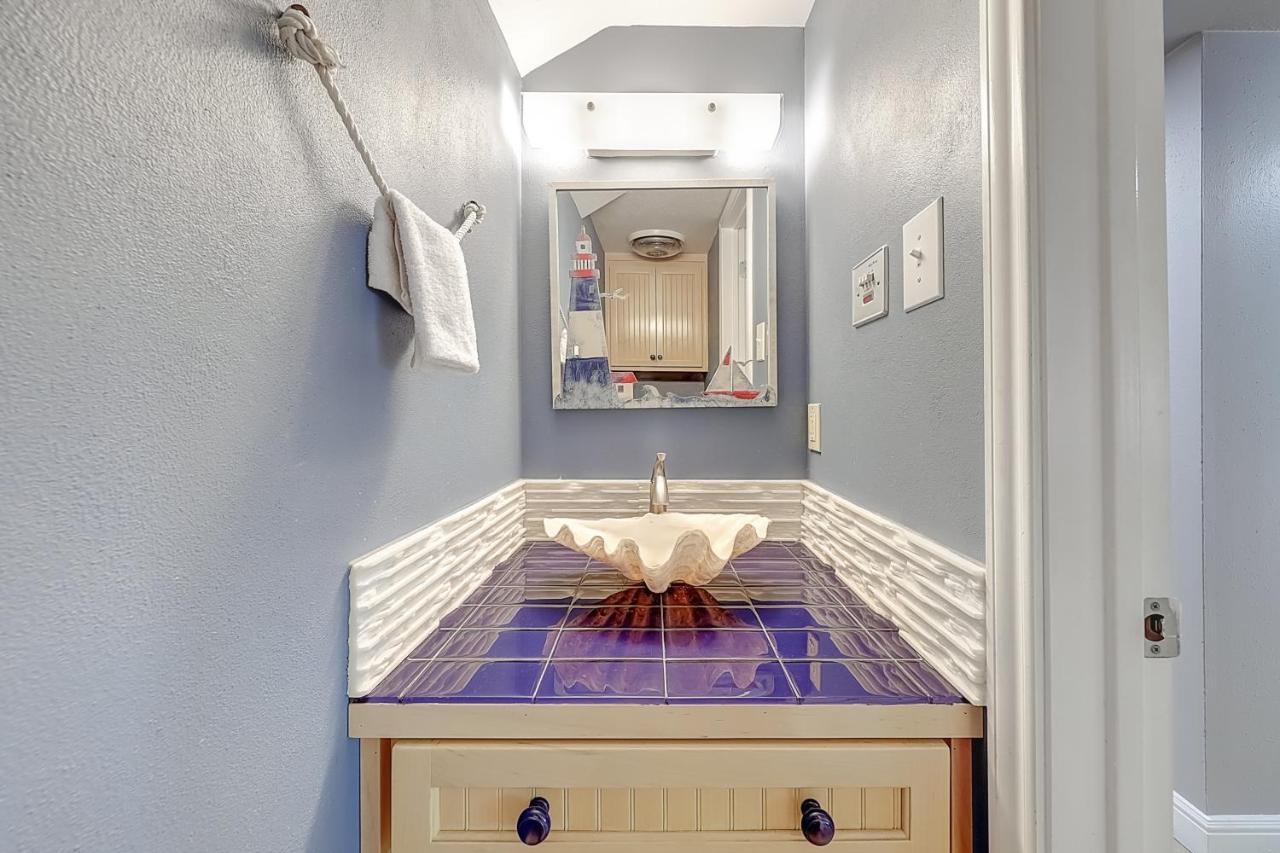 Aloha Apartment