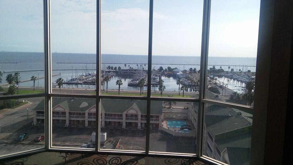 Bayfront Motel