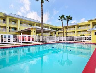 Hotel Red Roof & 2*