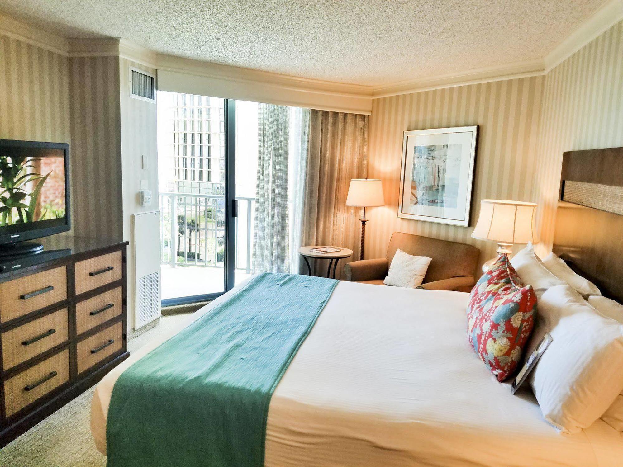 Bayfront Motel 3*
