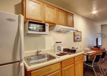 Woodspring Hotel 2*