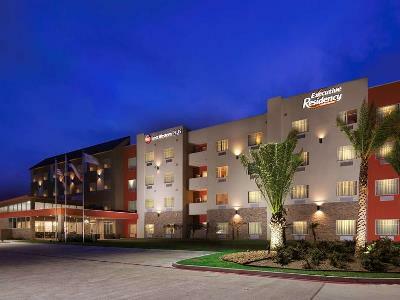 Western Executive Residency Ih-37 Hotel