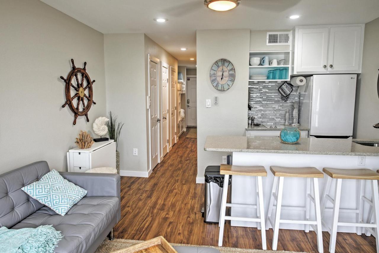 Apartment Beachfront With Deck And Views! Corpus Christi